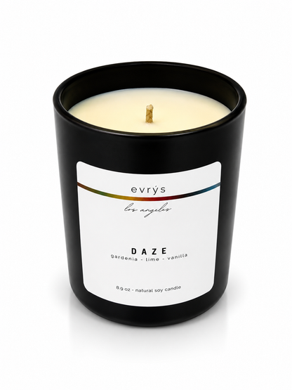 evrys candle labeled 'Daze' on a white background